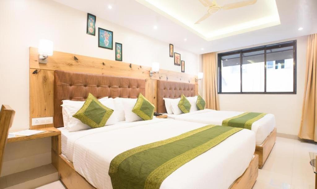 Hotel Airport Star New Delhi Exterior photo